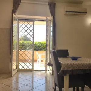 https://lizzies-hus.it-romehotels.com