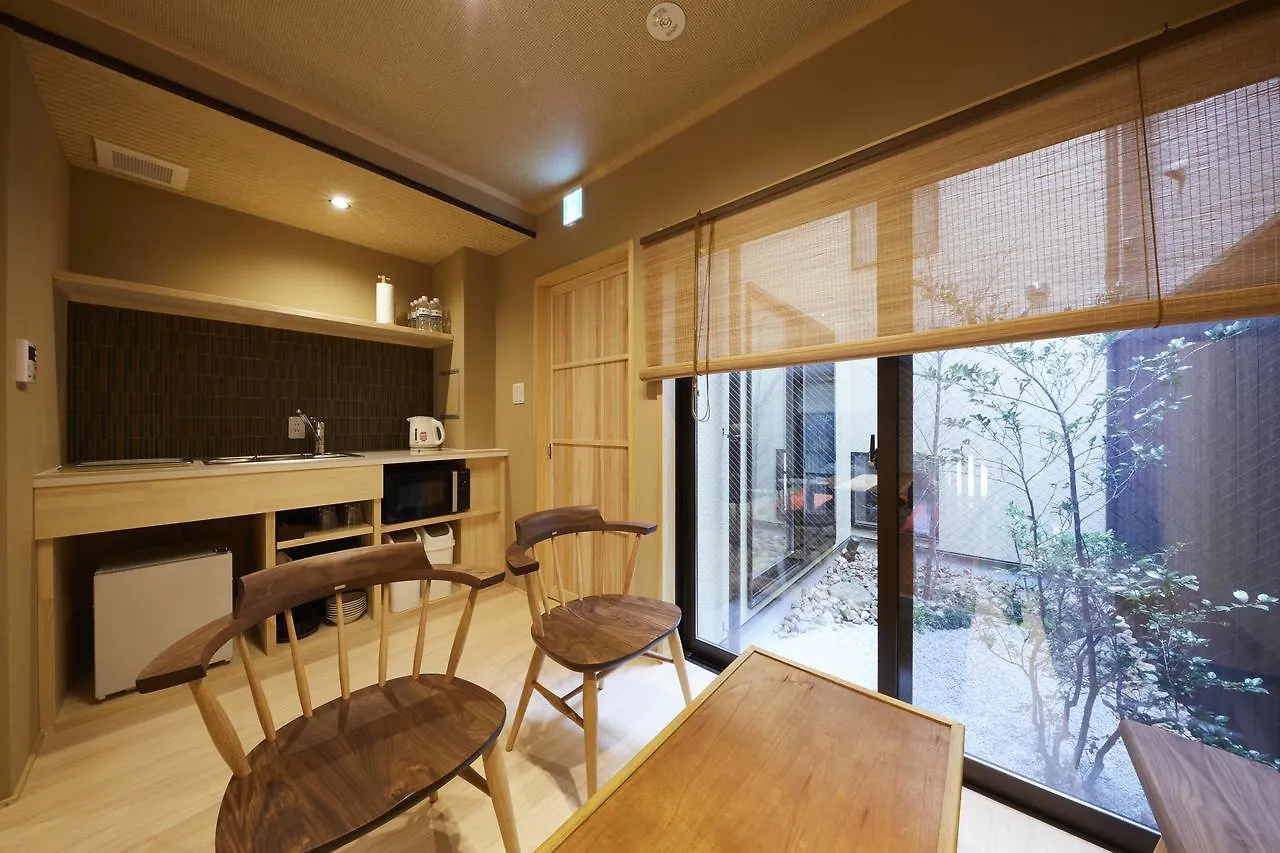 Holiday home Rinn Miyagawacho Tsubaki Kyoto Japan
